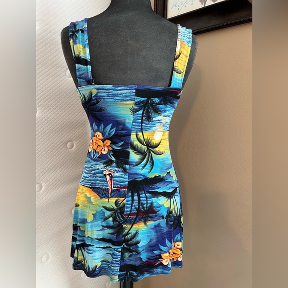 ✨SOLD - Vintage Tropical Print Tank Dress - Picture 4 of 6